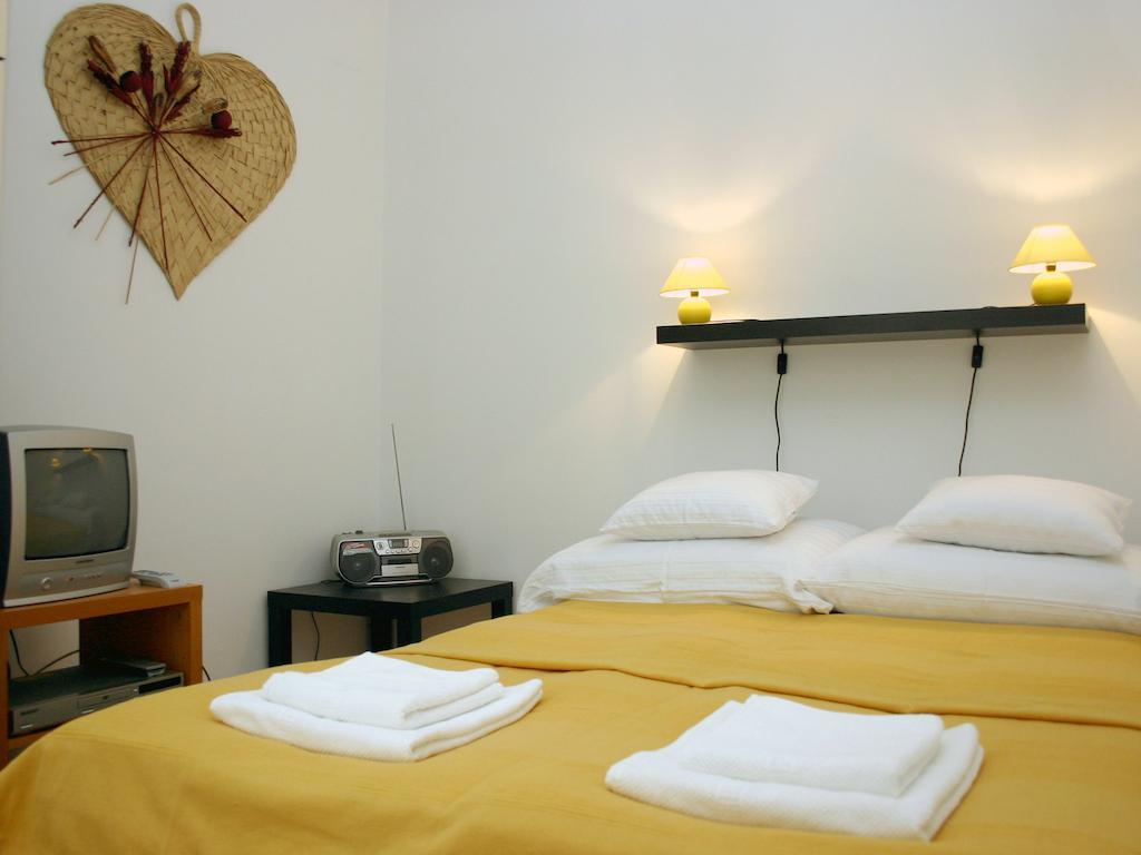 Arriva Apartment, Optional Indoor Parking Budapest Zimmer foto